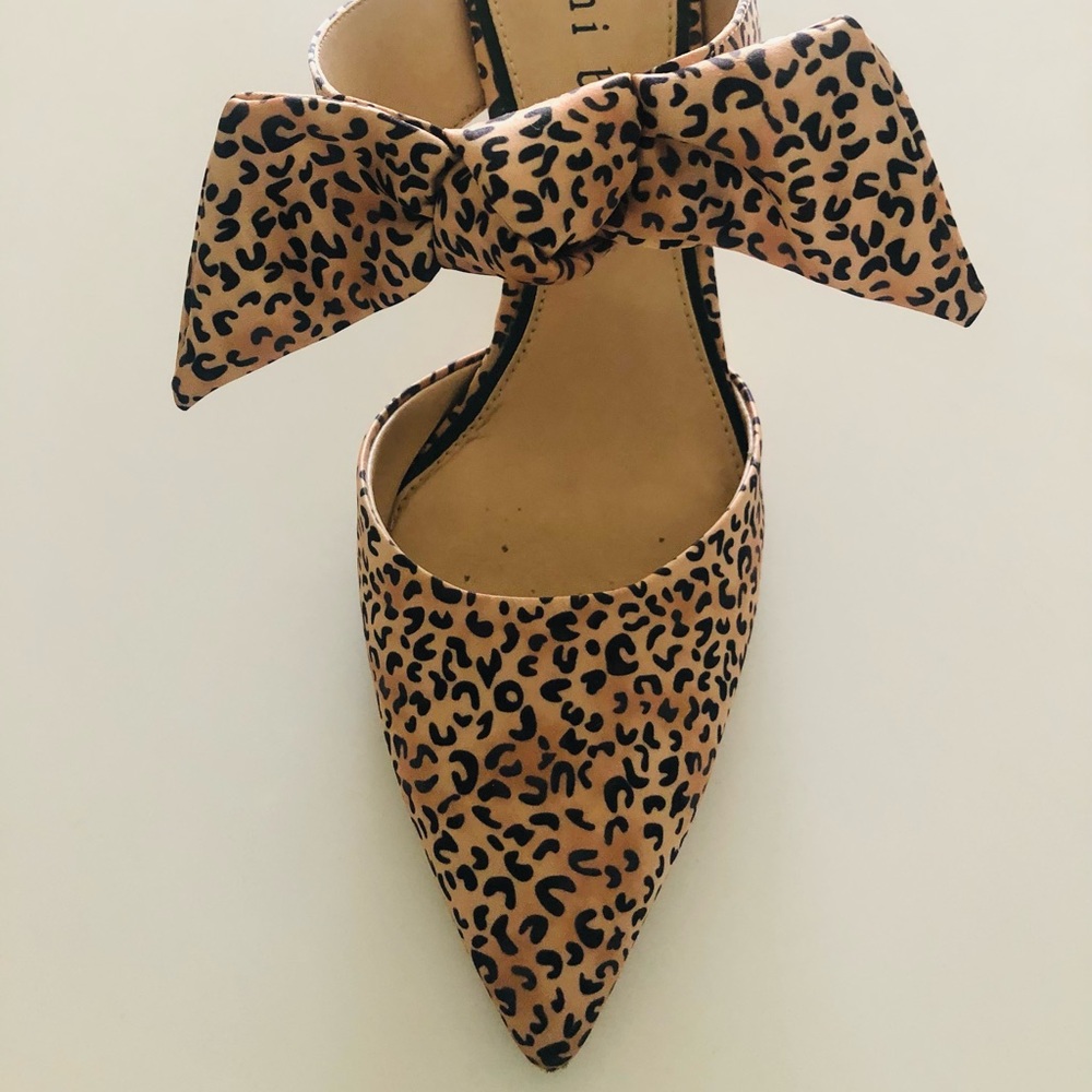 Ladies Shoes